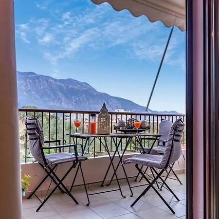 Amalia's Serendipity - Lights & Mountain Vistas Holiday home *