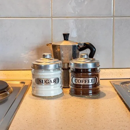 Amalia's Serendipity - Lights & Mountain Vistas Καλαμάτα