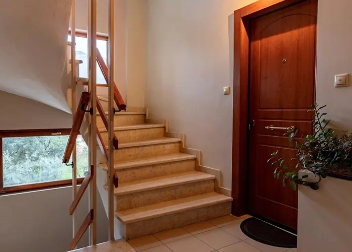 Amalia's Serendipity - Lights & Mountain Vistas Holiday home