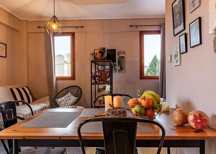 Amalia's Serendipity - Lights & Mountain Vistas * Kalamata