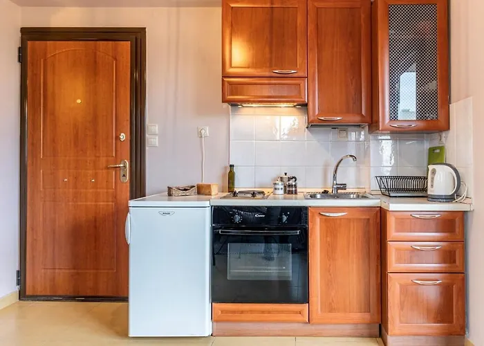 Amalia's Serendipity - Lights & Mountain Vistas Holiday home Kalamata